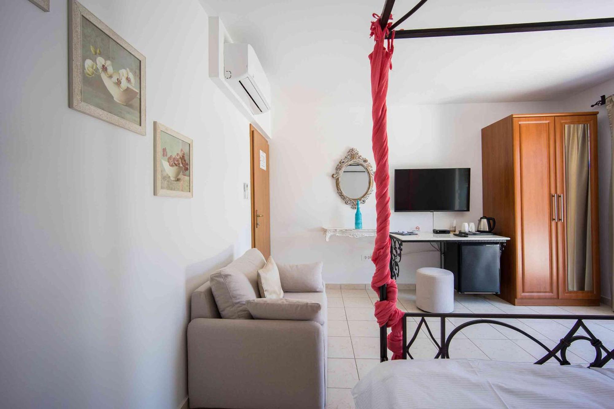 Boutique Guesthouse Sveti Petar, On The Beach, Heated Pool & Boat Berth - Adult Only Necujam Room photo